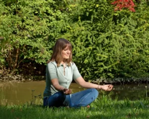 Silke meditiert